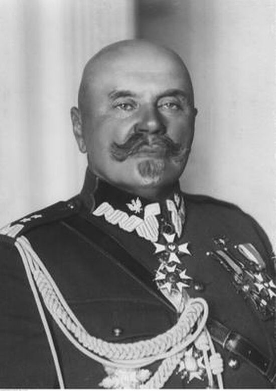 General Daniel Konarzewski (NAC)