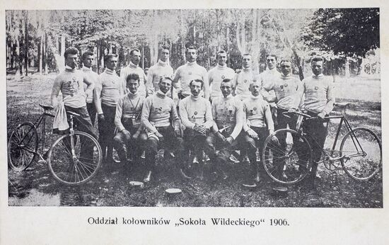 Kreismitglieder des Turnvereins „Sokół” („Falke“), Niederlassung in Wilda/Polsen 1906