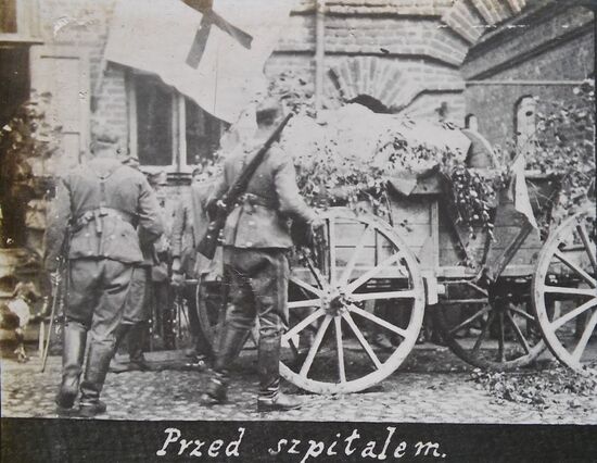 Begräbnis der Gefallenen des 1. Großpolnischen Ulanen-Regiments und des 3. Großpolnischen Schützen-Regiments in Ihumeń (Tscherwen) (Weißrussland), 14. August 1919